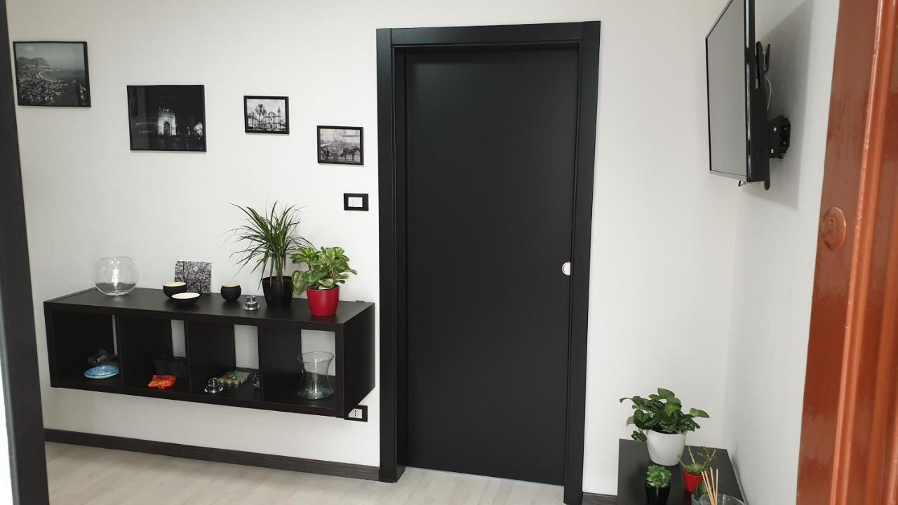 Ferienwohnung Virginia House 2 Palermo Exterior foto