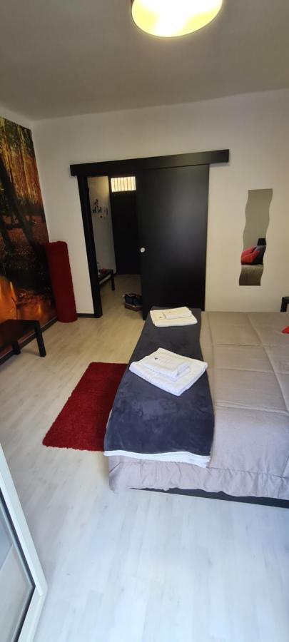 Ferienwohnung Virginia House 2 Palermo Exterior foto